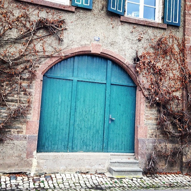 There was something captivating about this door. I love the #architecture here, even just exhibited in every day buildings. #germany #expat